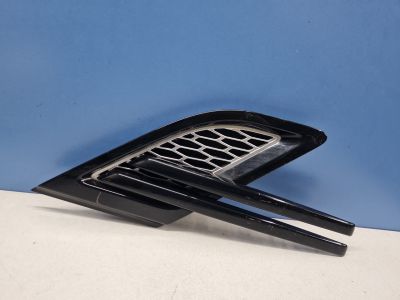 Накладка переднего крыла правого для Land Rover Range Rover Sport 2013-