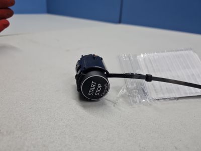 Кнопка запуска двигателя для Nissan X-Trail T32 2014-