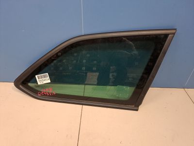 Стекло кузовное заднее правое глухое для Skoda Octavia A7 2013-2020