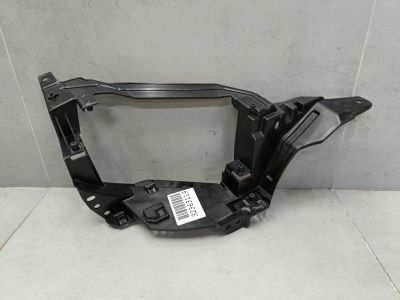 Кронштейн глушителя правый для BMW X5 G05 2018-