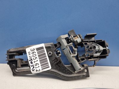 Кронштейн ручки двери передней правой для Ford Fiesta Mk6 2008-2019