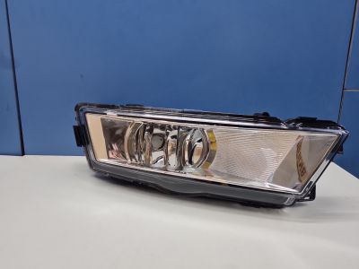 Фара противотуманная правая для Skoda Rapid 2013-