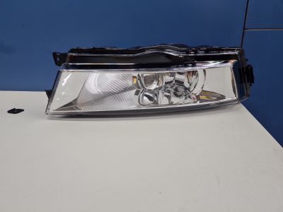 Фара противотуманная правая для Skoda Rapid 2013-