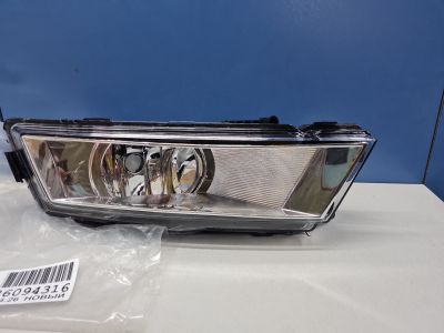 Фара противотуманная правая для Skoda Rapid 2013-