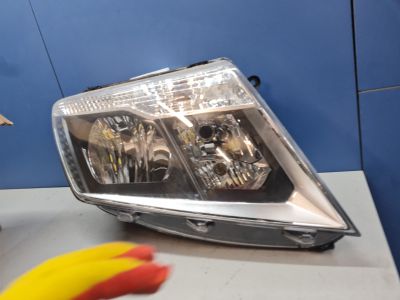 Фара правая для Nissan Terrano D10 2014-