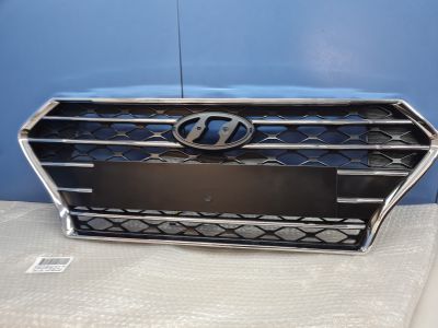 Решетка радиатора для Hyundai Solaris 2017-