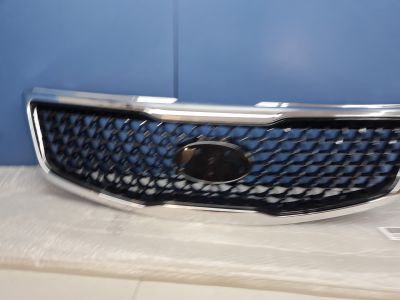 Решетка радиатора для KIA Sportage 2010-2015
