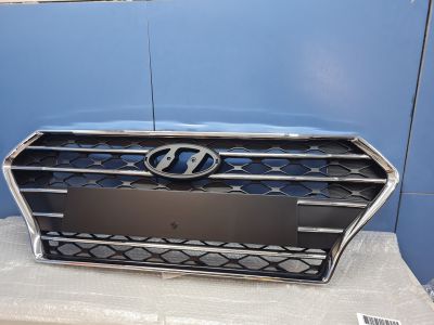 Решетка радиатора для Hyundai Solaris 2017-