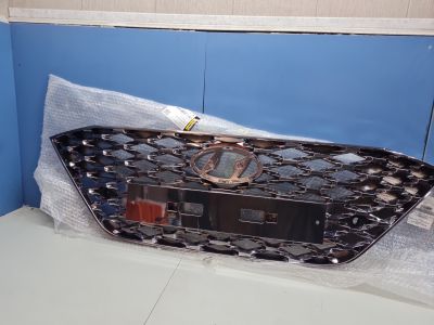 Решетка радиатора для Hyundai Solaris 2017-