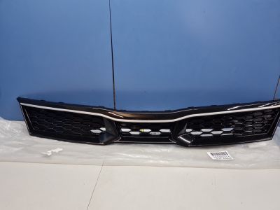 Решетка радиатора для KIA Rio 2017-