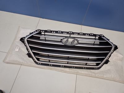 Решетка радиатора для Hyundai Elantra AD 2016-2020