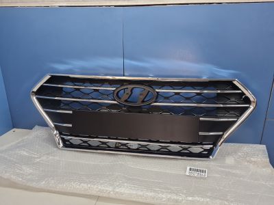 Решетка радиатора для Hyundai Solaris 2017-