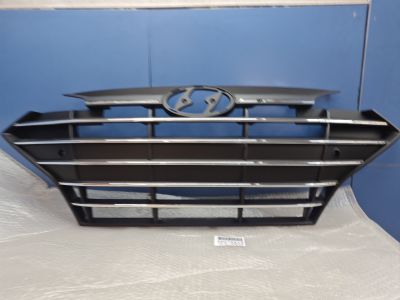 Решетка радиатора для Hyundai Elantra AD 2016-2020