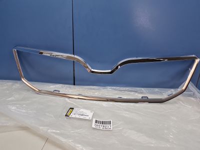 Рамка решетки радиатора для Skoda Octavia A7 2013-2020