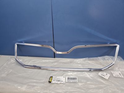Рамка решетки радиатора для Skoda Octavia A7 2013-2020