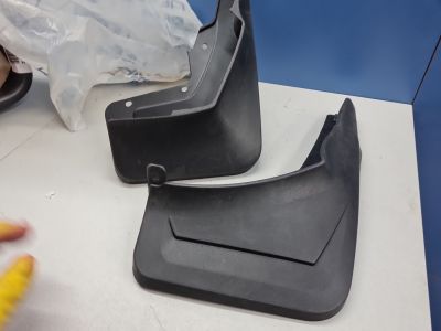 Комплект брызговиков правой стороны для Mercedes GLE-klasse W167 2019-