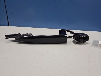 Ручка двери нaружная правая для BMW 2 F45 F46 Tourer 2014-