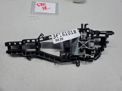 Кронштейн ручки двери правой для BMW 1 F20 F21 2011-2019