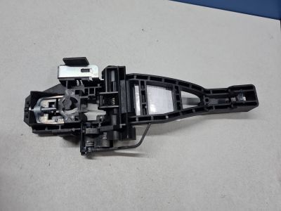 Кронштейн ручки двери задней левый для Ford Focus 3 2011-2019