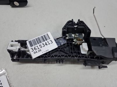 Кронштейн ручки двери левый для Mercedes B-klasse W246 2011-2018
