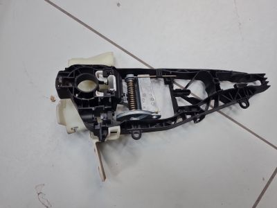 Кронштейн ручки двери правой для BMW X6 F16 2014-2020