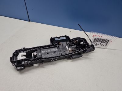 Кронштейн ручки двери правой для Mercedes CLA-klasse C117 2013-2019