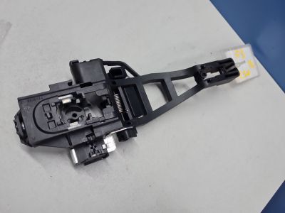 Кронштейн ручки двери задней левый для Ford Focus 3 2011-2019