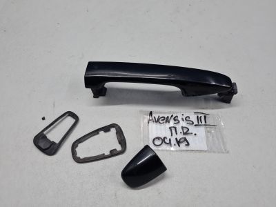 Ручка двери нaружная правая передняя для Toyota Avensis T27 2008-2018