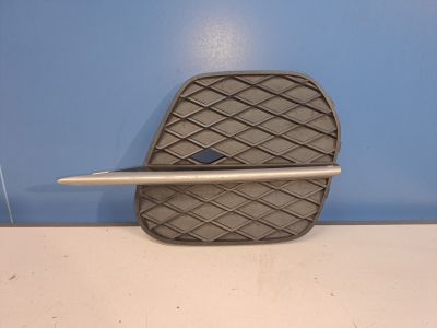 Решётка в бампер правая для BMW X5 E70 2006-2013