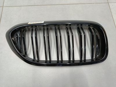 Решетка радиатора правая для BMW 5 G30 F90 2016-