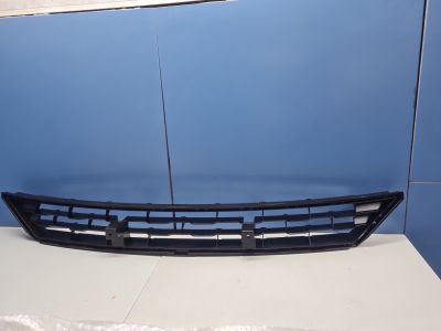 Решётка в бампер центральная для Hongqi HS5 2019-