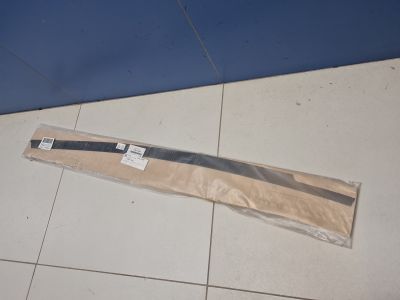 Наклейка рамки двери передняя правая для Toyota Camry V80 2023-