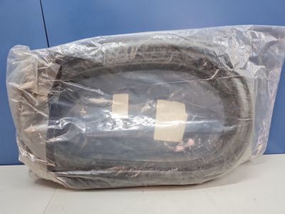 Уплотнитель двери багажника для Toyota Fortuner GGN155 2015-