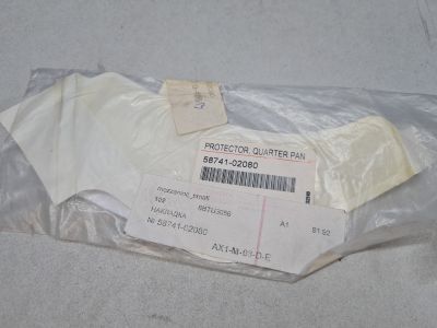 Наклейка антигравийная заднего крыла правая для Toyota Auris E15 2006-2012