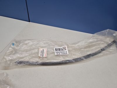 Уплотнитель фары левой для Toyota Land Cruiser Prado 120 2002-2009