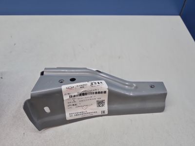 Кронштейн фары правый для Omoda C5 2022-