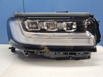 Фара правая для Toyota Land Cruiser 300 2021-