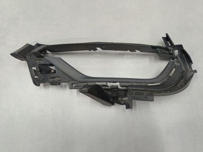 Кронштейн противотуманной фары левый для Volvo S90 2017-