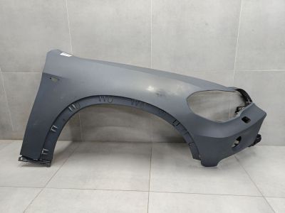 Крыло переднее правое для BMW X5 E70 2006-2013