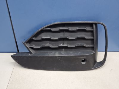 Решётка в бампер правая для BMW X6 F16 2014-2020