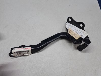 Петля капота правая для Toyota Highlander U40 2007-2013