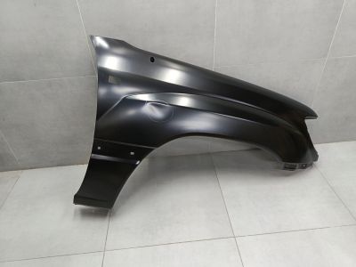Крыло переднее правое для Toyota Land Cruiser 100 1998-2007