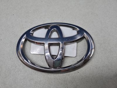 Эмблема крышки багажника для Toyota Corolla E18 2013-
