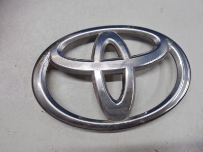 Эмблема решетки радиатора для Toyota Land Cruiser Prado 150 2009-