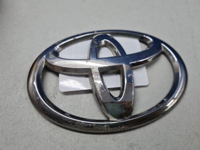 Эмблема двери багажника для Toyota Highlander U40 2007-2013