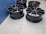 Комплект колесных дисков алюминиевых R21