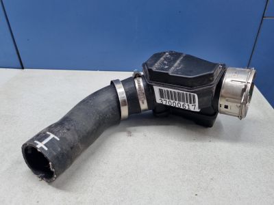 Патрубок интеркуллера впускной для Geely Monjaro KX11 2021-