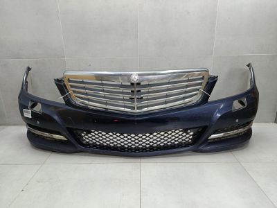 Бампер передний для Mercedes C-klasse W204 2007-2015