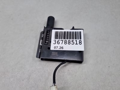 Замок капота для Aito M9 2023-