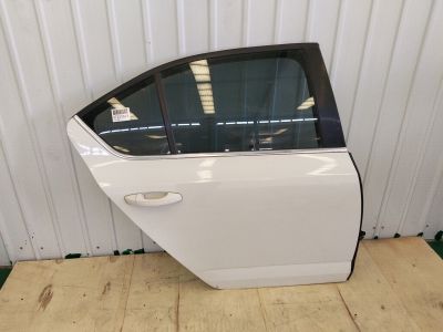 Дверь правая задняя для Skoda Octavia A7 2013-2020